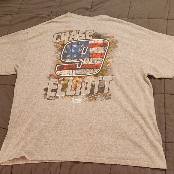 Men's, XXL, #9 Chase Elliott, short sleeve, gray T-Shirt, pre-owned, NASCAR - Picture 2 of 10